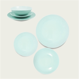 Piatto monocolore in ceramica celeste