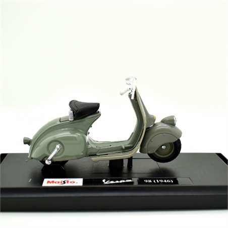 MAISTO MOTO 1:18 VESPA 98 (1946)