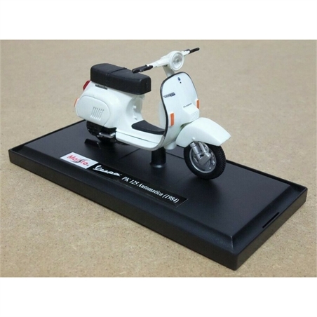 MAISTO MOTO 1:18 VESPA PK 125 Automatica (1984)
