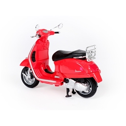 MAISTO MOTO 1:18 VESPA GTS 300 (2017)